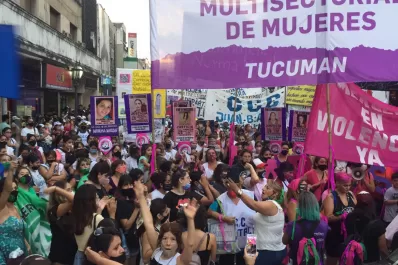 La adhesión o la crítica a Alberto Fernández dividió la marcha del 8M en Tucumán