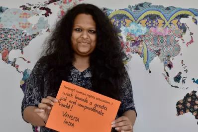 Las justicieras globales dan batalla en las redes sociales