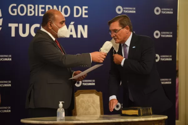 Una asunción y varios mensajes en el Salón Blanco