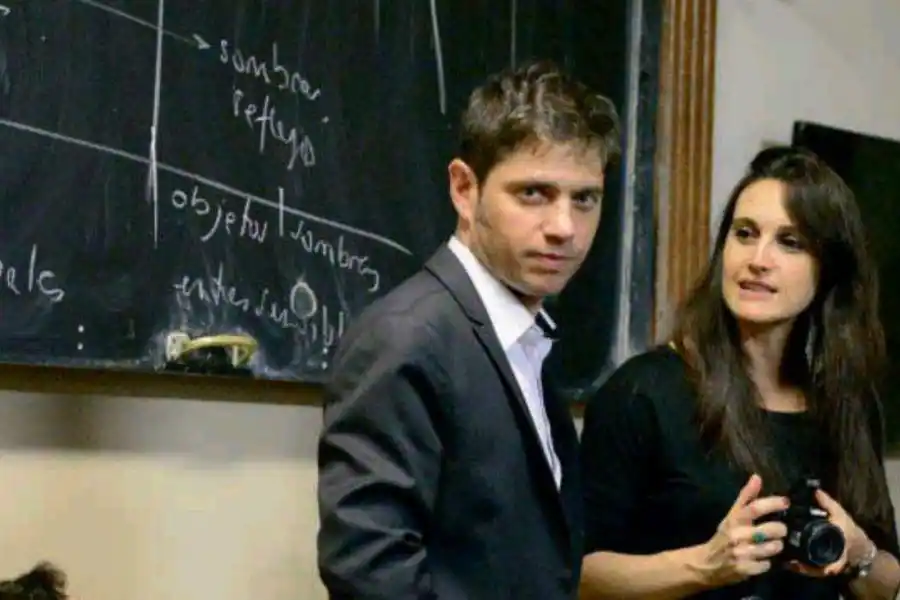 Quién es la esposa de Kicillof, a la que Sarlo señaló de ofrecerle la vacuna