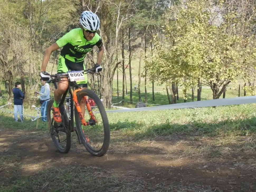 POTENCIA. Gabriel Quiroga competirá entre los Master en el “Martín Cossio”.  