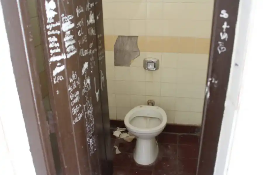 FOTO TOMADA EN UNA ESCUELA DE MONTEROS