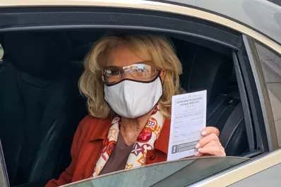 Los creadores de la Sputnik V felicitaron a Mirtha Legrand por su inmunización