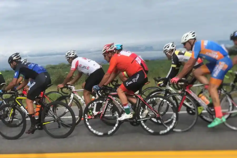 ASCENSO. Los ciclistas tucumanos mostraron un gran nivel en las últimas pruebas.  