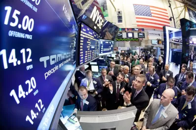 Coletazo electoral: subieron las acciones y cayeron el dólar blue y el riesgo país