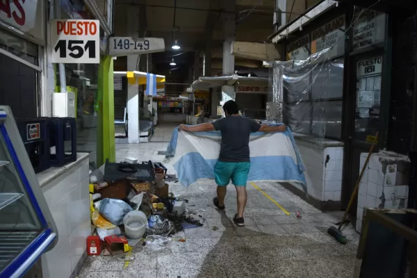 “¿Y ahora qué hacemos?”, se preguntan en el mercado