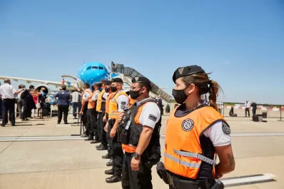 La PSA tiene un nuevo reglamento de uniformes que respeta la identidad de género autopercibida