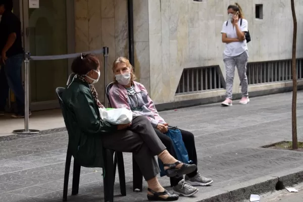 Sondeo: a un año de la pandemia, ¿qué es lo que más te costó cambiar?