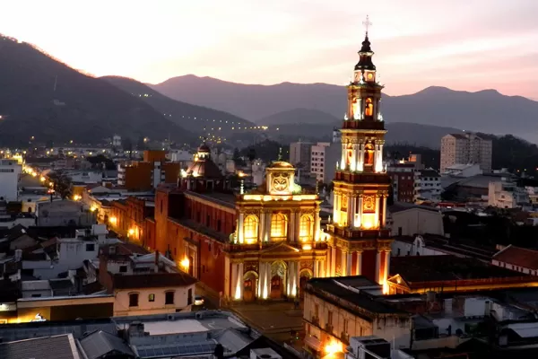 Lanzan campaña Semana Salta, para promocionar esa provincia para el fin de semana largo