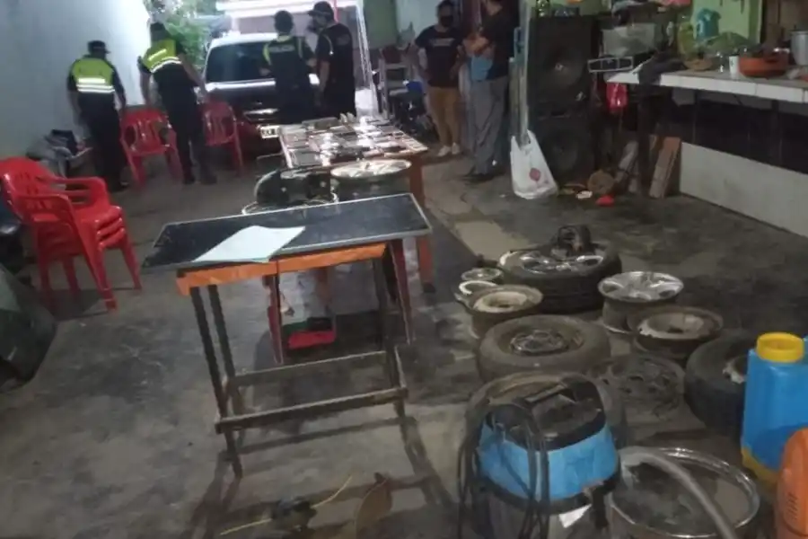 Bella Vista: secuestran más de 40 celulares, autopartes y grandes plantas de marihuana