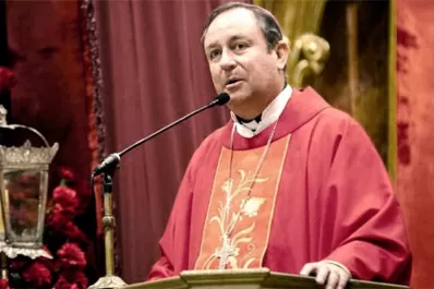 Abuso sexual: fotos pornográficas en el celular delataron al ex Obispo de Orán