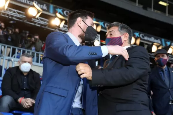 Messi-Laporta, un abrazo que puede traer aires de renovación