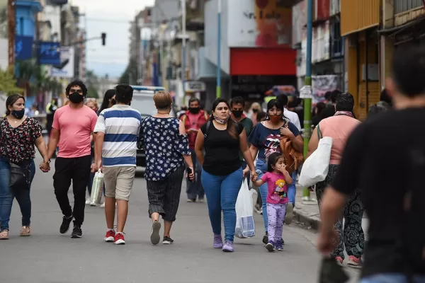 Se disparan los casos de covid en Tucumán: hubo 338 nuevos contagios y dos muertes