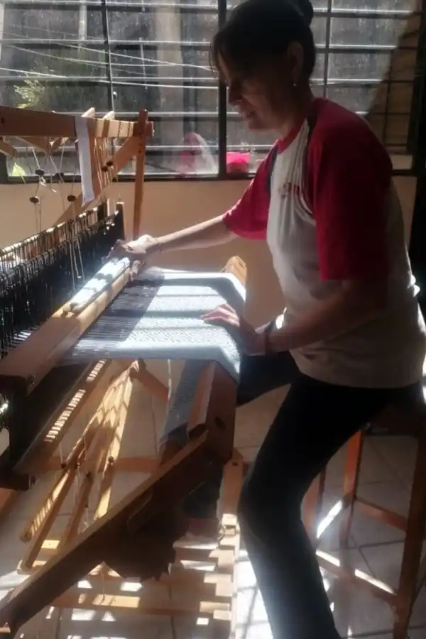 ANA GARCÍA. En su caso, pudo mantener las ventas de sus productos textiles.