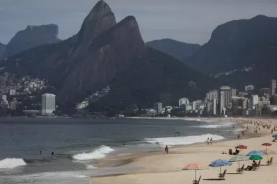 Río de Janeiro prohíbe el ingreso a las playas