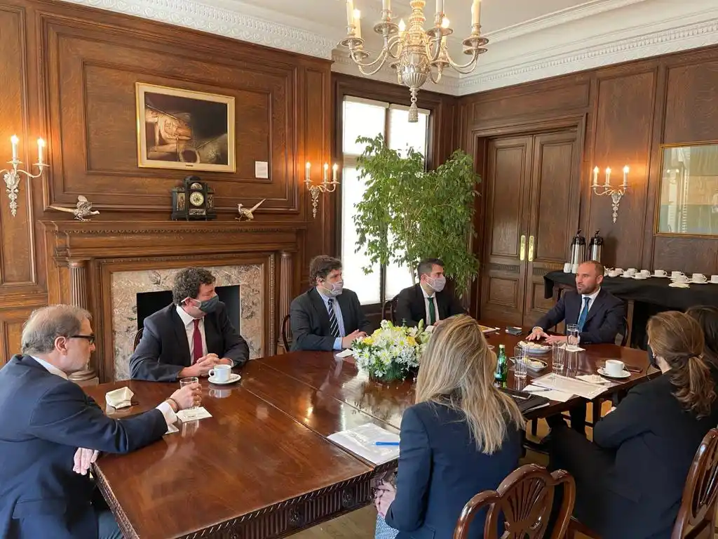 Reuniones con el Banco Mundial y el FMI: la agenda de Guzmán en Washington 