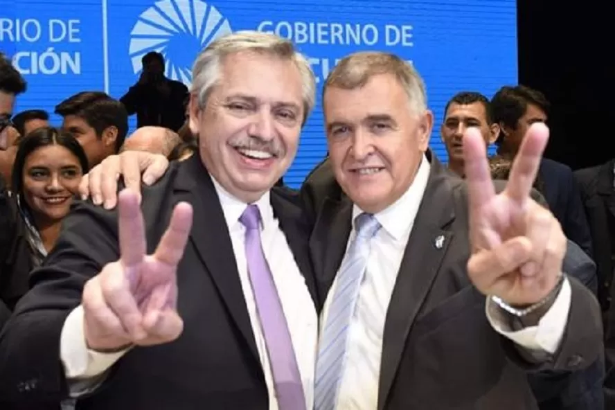 Alberto Fernández y Osvaldo Jaldo. La foto posteada por el vicegobernador en su cuenta de Facebook. 