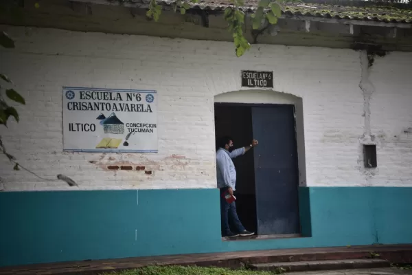 Padres piden la suspensión de las clases en una escuela de Concepción por un caso de covid-19 en un docente