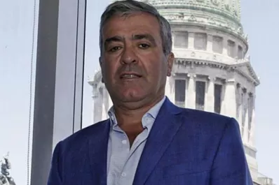 Cano toma cada vez más distancia de una eventual alianza con el bussismo