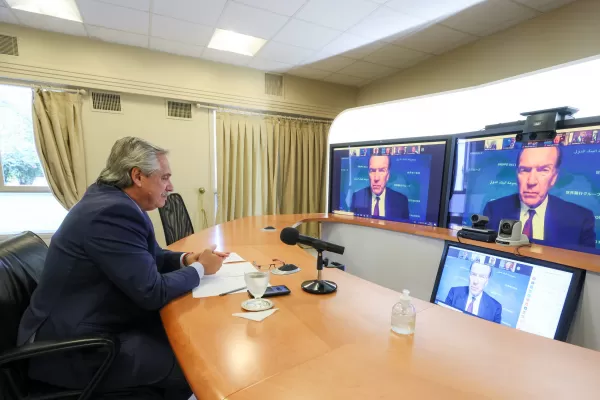 Fernández dialogó con el titular del Banco Mundial: Argentina va a honrar sus deudas