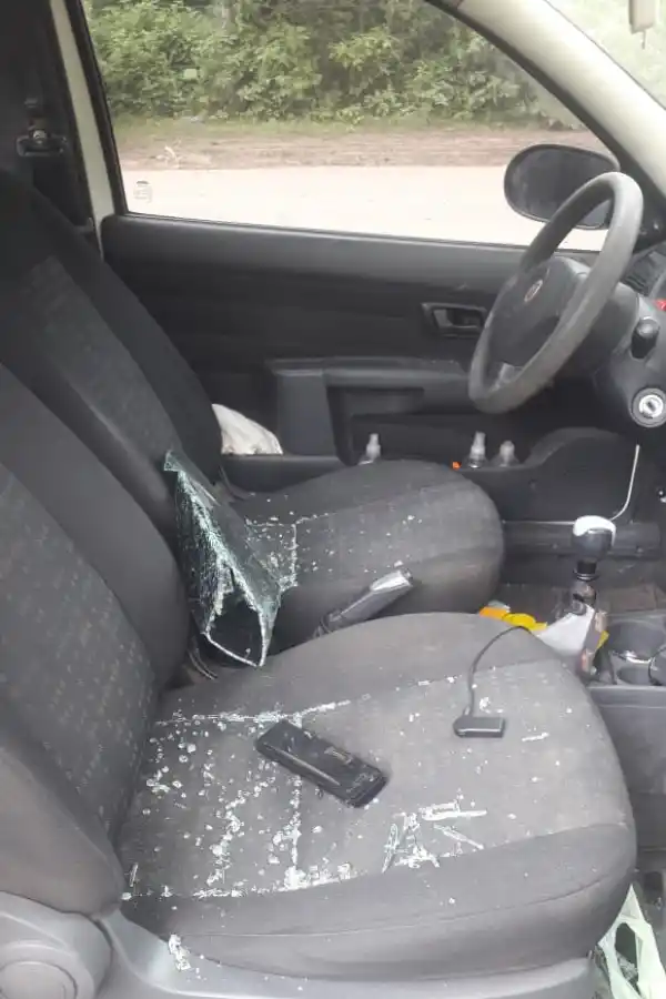 Inseguridad: rompevidrios atacaron vehículos estacionados en El Cadillal