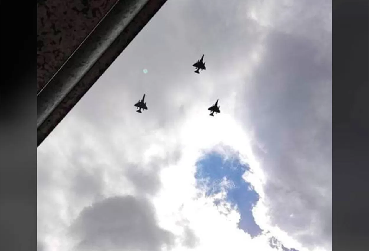 ¿Por qué durante la siesta sobrevolaron el cielo tucumano tres aviones de guerra?