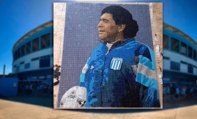 Racing inauguró un mural de Diego Maradona en su estadio