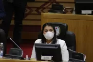 La respuesta manzurista a Gladys Medina: Perseguidos fueron los 1.500 despedidos de la Legislatura