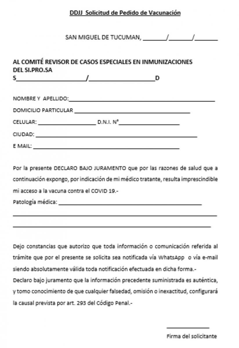 Personas de riesgo: largas filas en el Siprosa para presentar el trámite y tener el acceso a la vacuna