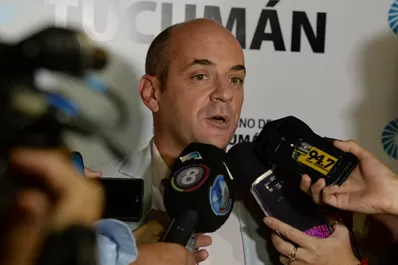 Lichtmajer: la idea en Tucumán es seguir con la presencialidad
