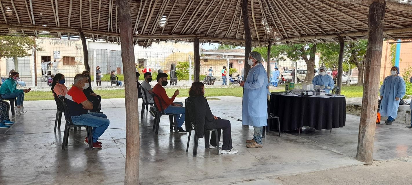 HISOPADOS. El miércoles se llevó a cabo un operativo sanitario en el complejo San Martín. Foto: Facebook de la M. de Simoca
