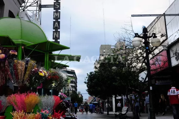 El miércoles estará gris y las lluvias continuarían en Tucumán