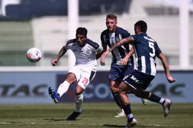 Fútbol: claros, grises y oscuros
