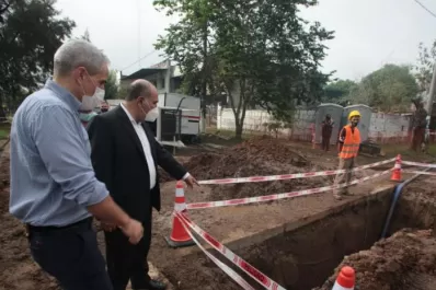 Manzur destacó la inversión de $530 millones en cloacas para San Miguel de Tucumán