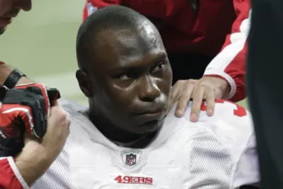 Un ex jugador de la NFL asesinó a cinco personas y luego se suicidó en Carolina del Norte