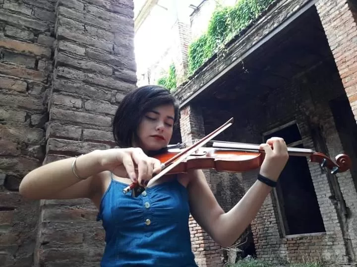 LA VIOLINISTA. Aldina Fernández es la artista más joven del festival “Unidos por el arte”, que aportará el sonido del noble instrumento de cuerdas.  