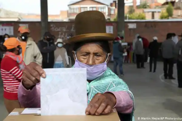 En balotaje bolivianos eligieron gobernadores de cuatro departamentos