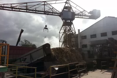 La economía local cayó menos que la media del país, según la FET