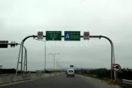 Segundo día de paro: choferes de ómnibus cortan los accesos a la Capital desde Tafí Viejo