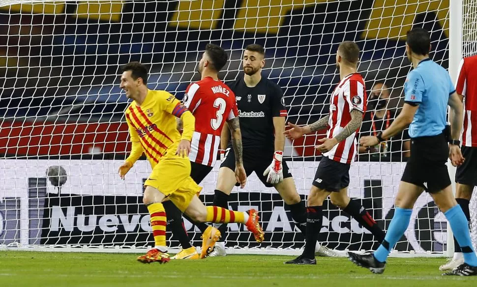 FELIZ. “Leo” marcó ayer dos veces, en la goleada 4-0 de Barcelona a Bilbao. reuters