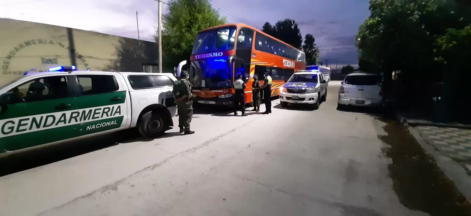 PROCEDIMIENTO. Control vial a cargo de Gendarmería y de la Policía de Tucumán.