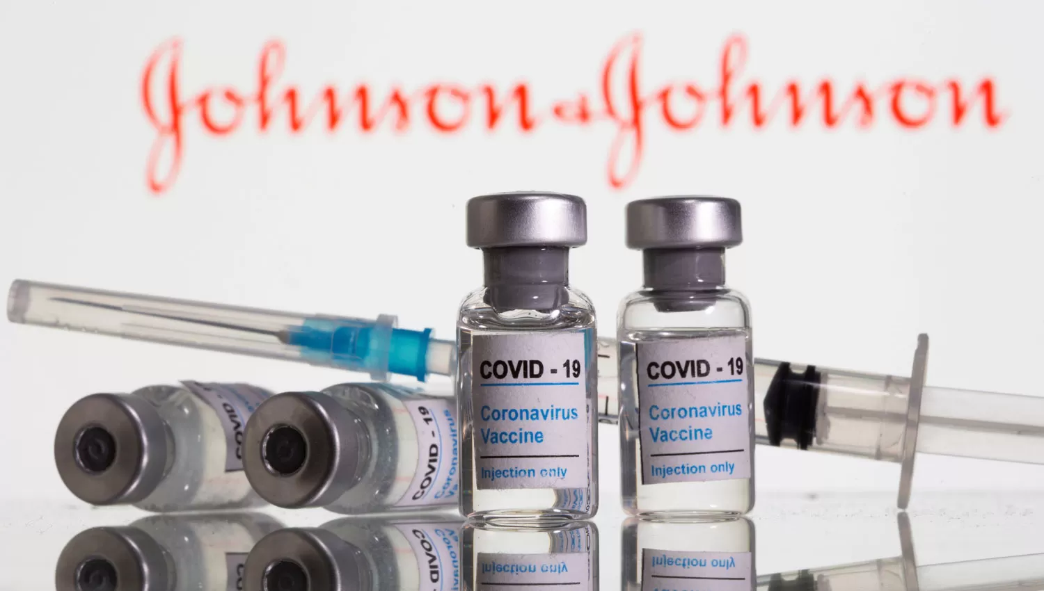 UNA DOSIS. Johnson & Johnson creó una vacuna que podría acelerar el proceso de inmunización.
