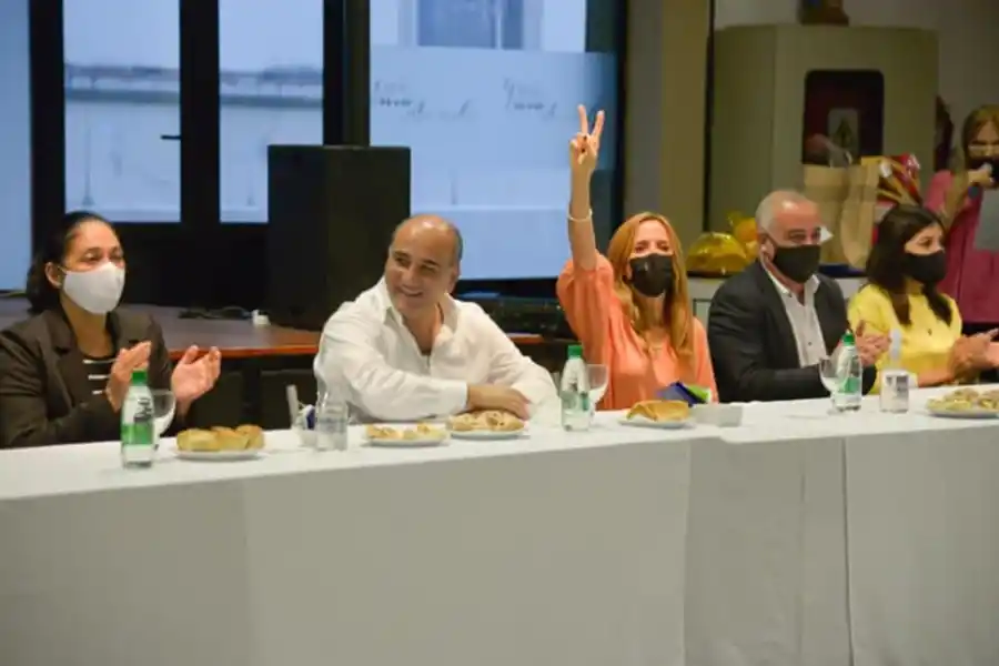 ACTO II. Manzur, en Aguilares.