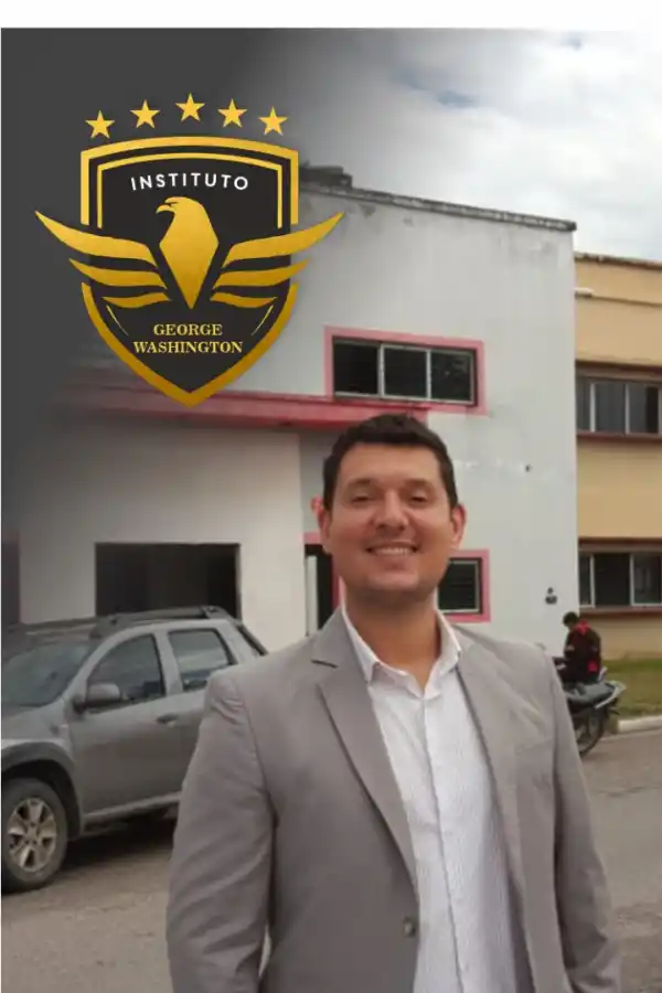 Lic. Rodolfo Egloff Cabello,  representante Legal del Instituto George Washington Escuela de Negocios. 