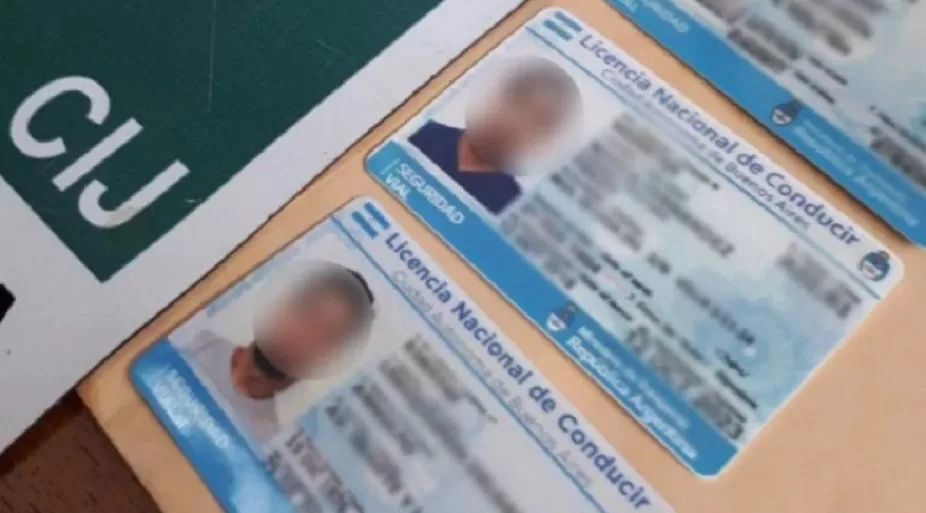 Secuestran dispositivos electrónicos que eran usados para la venta de licencias de conducir falsas