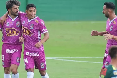 Arsenal le ganó a Defensa y Justicia como visitante