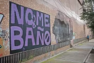 “No me baño”, el grafiti cada vez más común en Tucumán