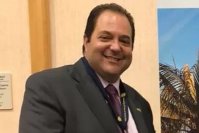 Miami Beach: un alcalde ofreció vacunas gratis a los turistas