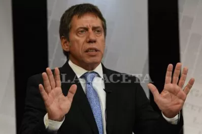 Bussi pide que la ministra Chahla informe sobre la vacunación a comisionados rurales