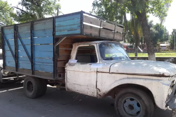 Robaron una camioneta que estaba secuestrada en la comisaría de El Chañar